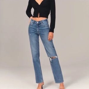 COPY - Abercrombie Curve Love Low Rise Straight Jean